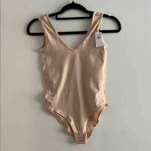 Old Navy Double V‎ Sleeveless Bodysuit